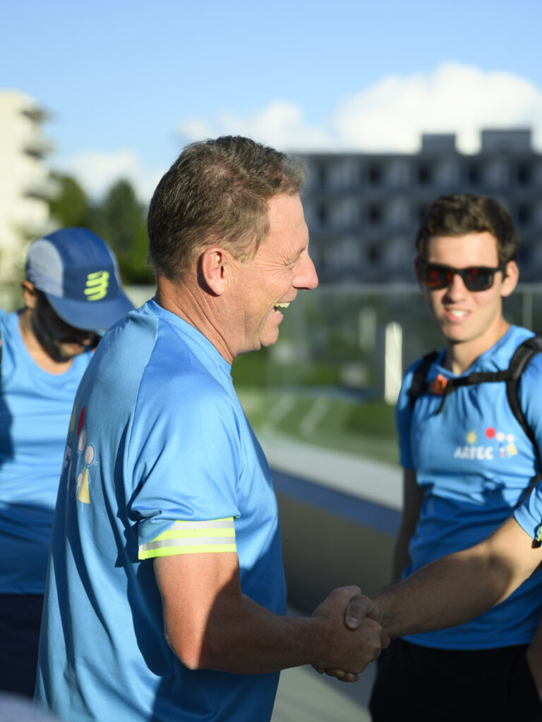 Départ de la marche CHUV-Moléson 2025