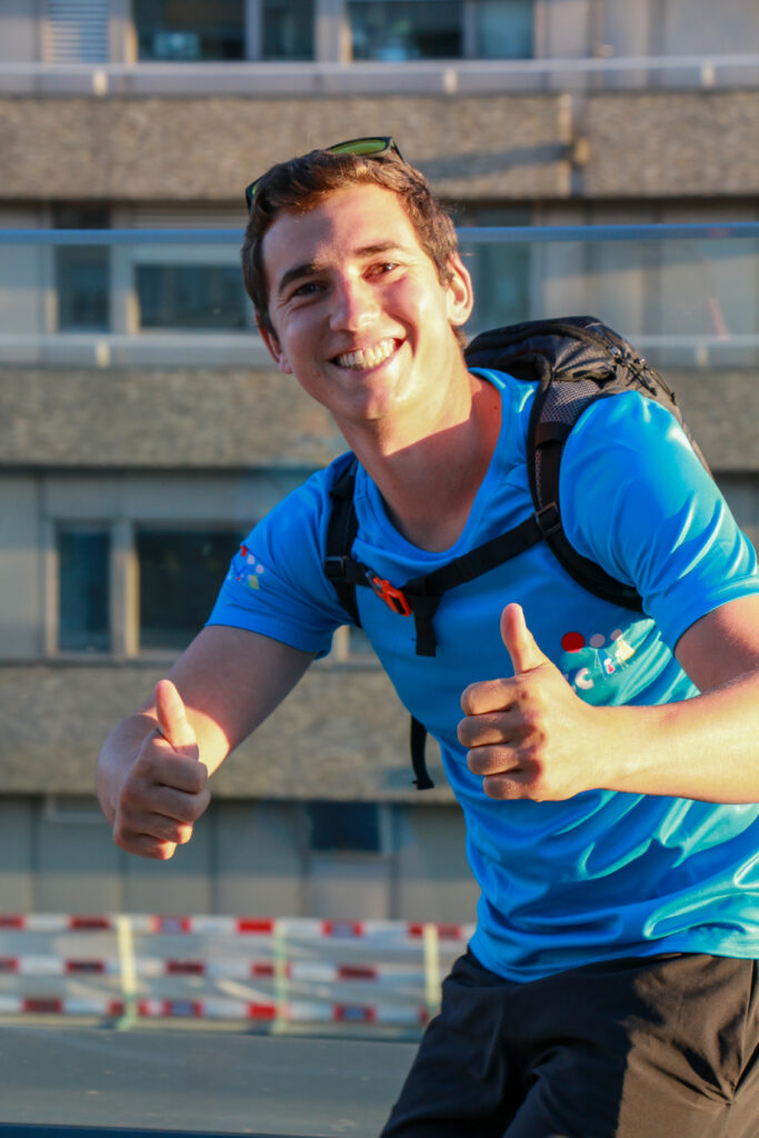 20250905_121_CHUV_HEL