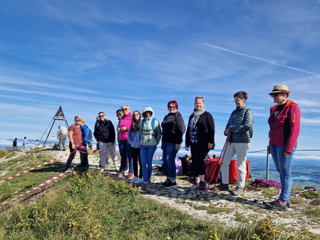 20250906_1037_SommetduMoléson