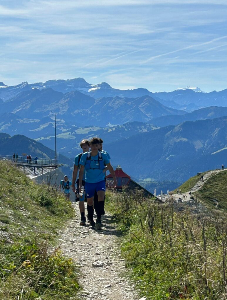 20250906_1045_SommetduMoléson