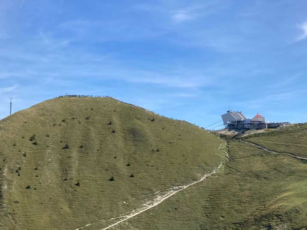 20250906_1064_SommetduMoléson