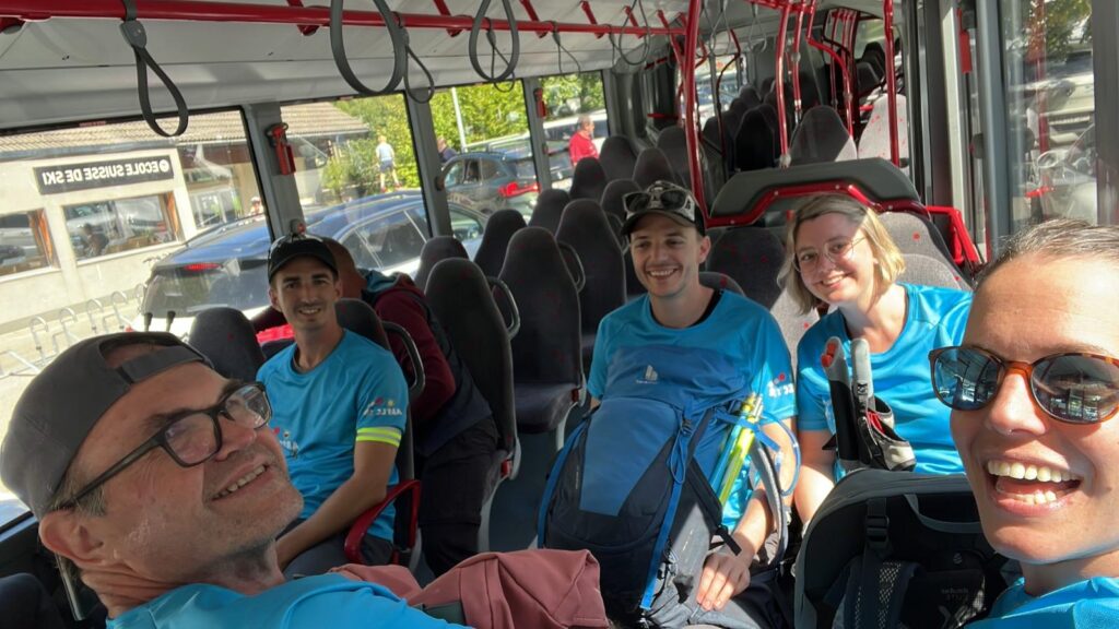 20250906_1096_Moleson_Village_Bus