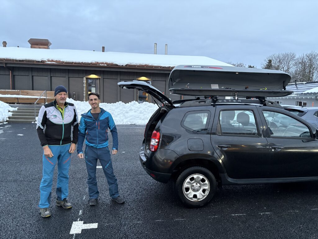 20251129_04_Semsales