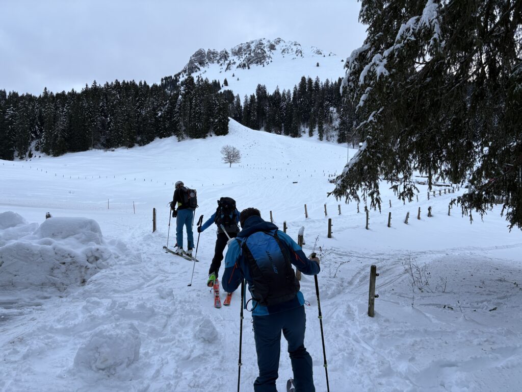 20251129_07_Bas_Col_Villard